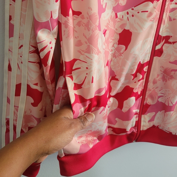 ADIDAS Pink Botanical Camo Track Jacket Youth Large 13-14 Yrs - Picture 5 of 11